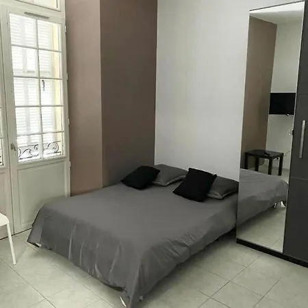 5 Etoiles Hotel apartamentowy
