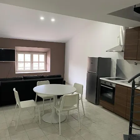 5 Etoiles Hotel apartamentowy Marsylia